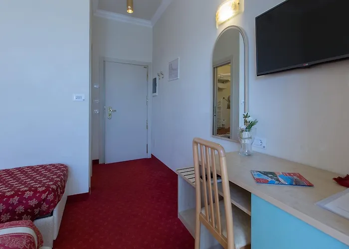 Silver ホテル チェゼナーティコ